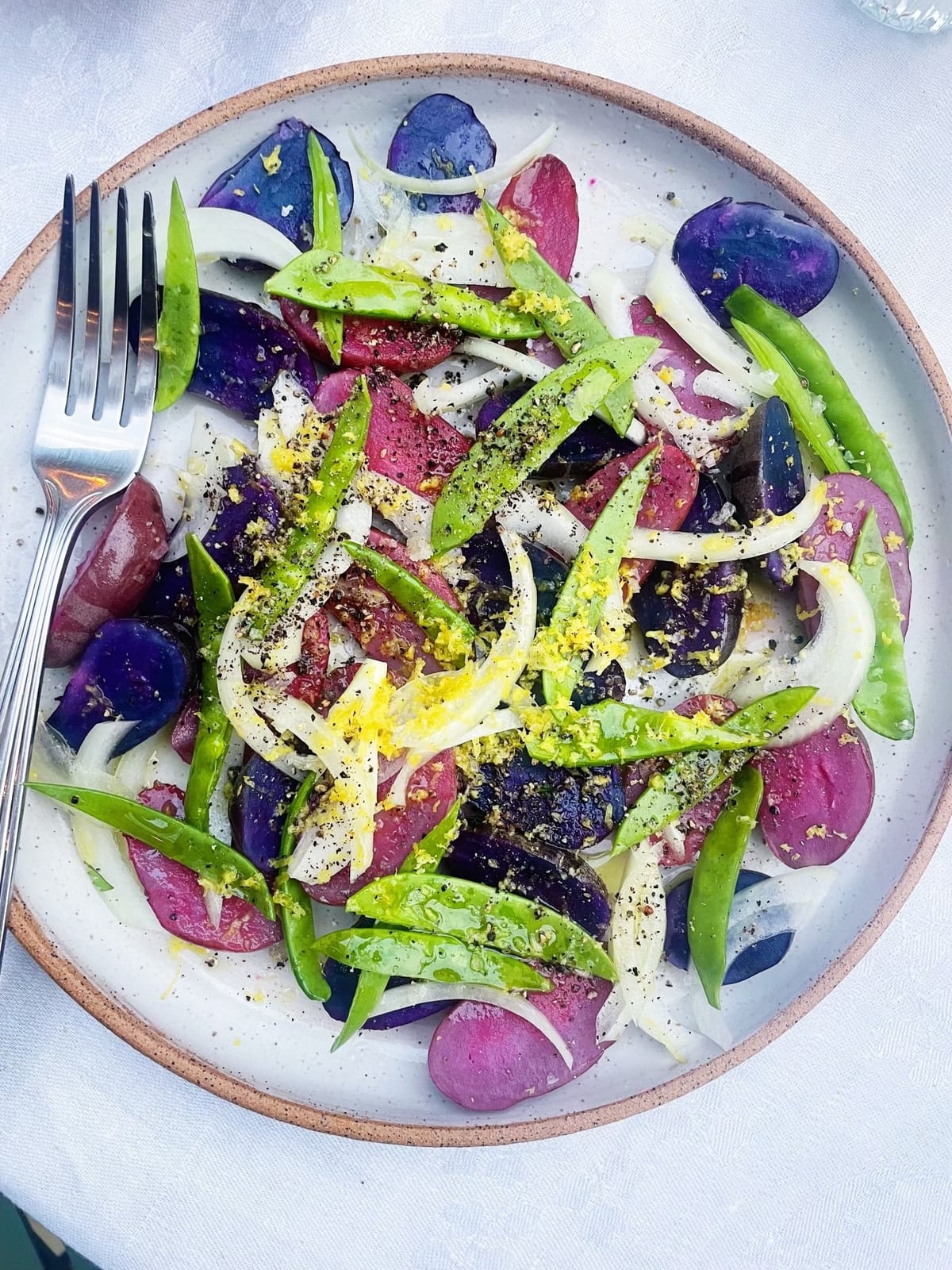 Boiled Potatoes with Peas and Lemon